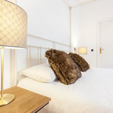 Apartamento Gran Via Terrace En Madrid Luaran gambar