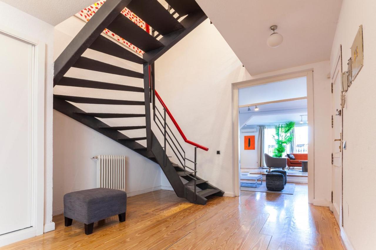 Apartamento Gran Via Terrace En Madrid Luaran gambar