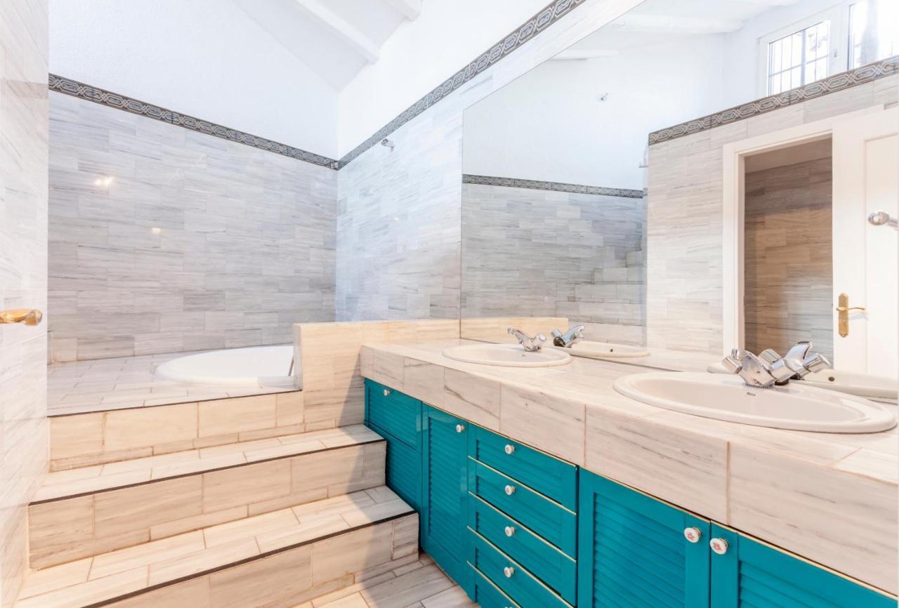 Apartamento Gran Via Terrace En Madrid Luaran gambar